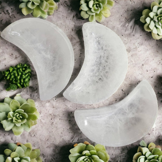Selenite Half Moon Bowl 5” (Satin Spar)